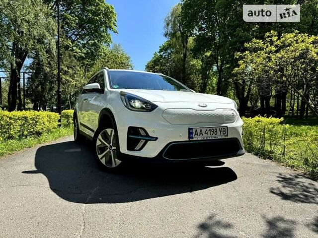 Киа Niro, объемом двигателя 0 л и пробегом 40 тыс. км за 19500 $, фото 1 на Automoto.ua