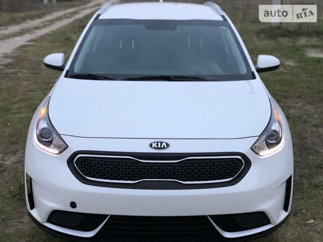 Кіа Niro, об'ємом двигуна 1.6 л та пробігом 9 тис. км за 19200 $, фото 1 на Automoto.ua