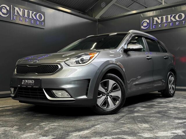 Серый Киа Niro, объемом двигателя 1.6 л и пробегом 213 тыс. км за 14000 $, фото 1 на Automoto.ua
