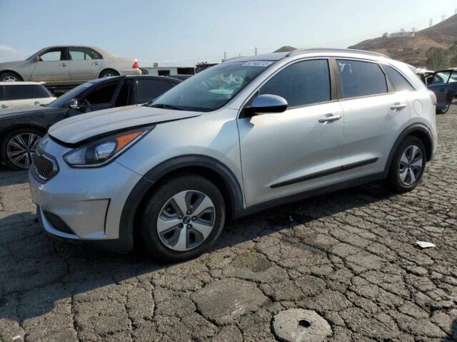 Сірий Кіа Niro, об'ємом двигуна 0 л та пробігом 83 тис. км за 3600 $, фото 1 на Automoto.ua