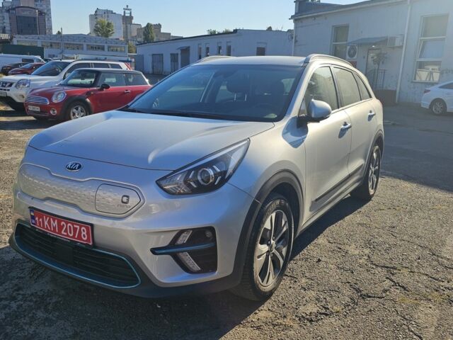 Серый Киа Niro, объемом двигателя 0 л и пробегом 40 тыс. км за 22600 $, фото 1 на Automoto.ua