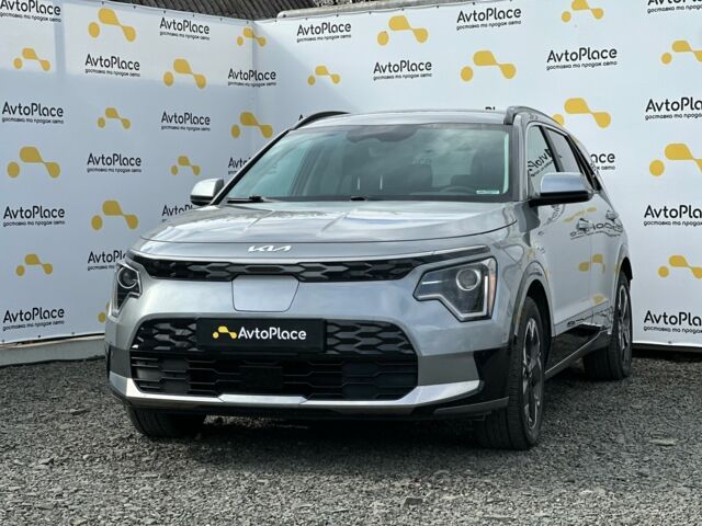 Сірий Кіа Niro, об'ємом двигуна 0 л та пробігом 105 тис. км за 20500 $, фото 1 на Automoto.ua