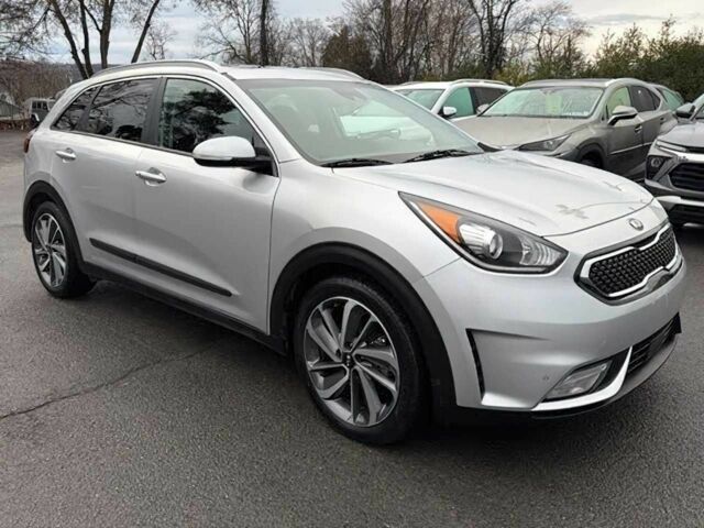 Серый Киа Niro, объемом двигателя 1.6 л и пробегом 38 тыс. км за 7300 $, фото 1 на Automoto.ua