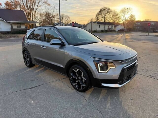Сірий Кіа Niro, об'ємом двигуна 1.6 л та пробігом 14 тис. км за 12100 $, фото 1 на Automoto.ua