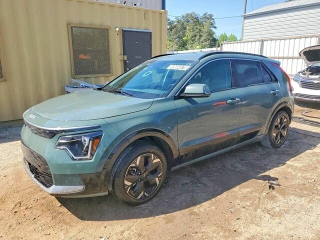 Серый Киа Niro, объемом двигателя 0 л и пробегом 119 тыс. км за 18950 $, фото 1 на Automoto.ua