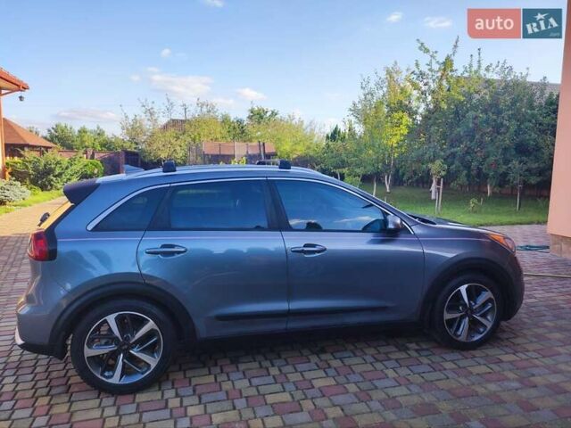 Сірий Кіа Niro, об'ємом двигуна 1.6 л та пробігом 148 тис. км за 14999 $, фото 1 на Automoto.ua