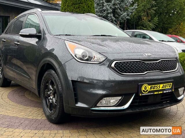 Серый Киа Niro, объемом двигателя 1.6 л и пробегом 77 тыс. км за 19500 $, фото 1 на Automoto.ua