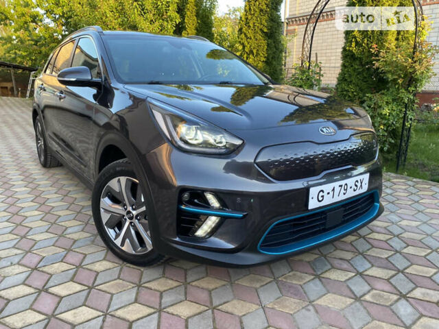 Сірий Кіа Niro, об'ємом двигуна 0 л та пробігом 109 тис. км за 19199 $, фото 1 на Automoto.ua