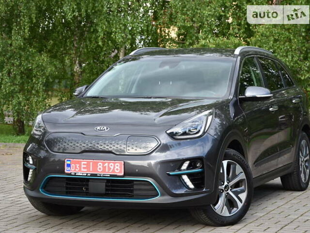 Сірий Кіа Niro, об'ємом двигуна 0 л та пробігом 33 тис. км за 24700 $, фото 1 на Automoto.ua