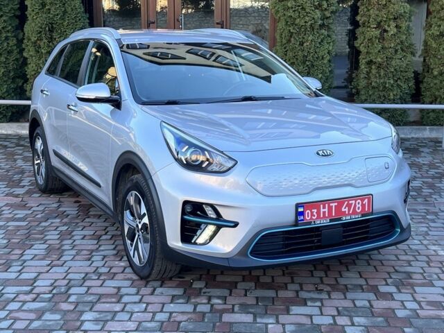 Сірий Кіа Niro, об'ємом двигуна 0 л та пробігом 89 тис. км за 437 $, фото 1 на Automoto.ua