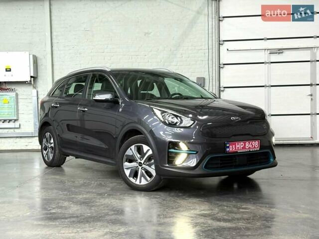 Сірий Кіа Niro, об'ємом двигуна 0 л та пробігом 114 тис. км за 18329 $, фото 1 на Automoto.ua