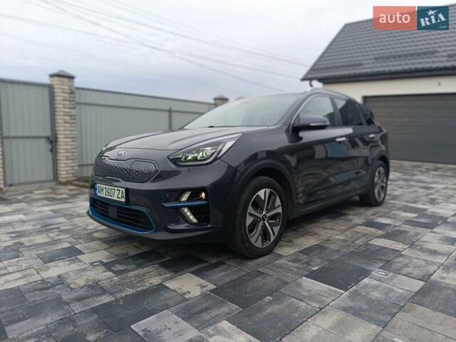 Сірий Кіа Niro, об'ємом двигуна 0 л та пробігом 135 тис. км за 19700 $, фото 1 на Automoto.ua