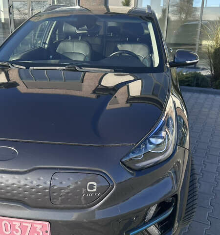 Сірий Кіа Niro, об'ємом двигуна 0 л та пробігом 87 тис. км за 18500 $, фото 1 на Automoto.ua