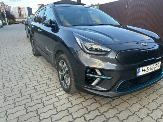 Кіа Niro 2020 у Хмельницькому на Automoto.ua Сірий Кіа Niro, об'ємом двигуна 0 л та пробігом 124 тис. км за 18390 $, фото 1 на Automoto.ua