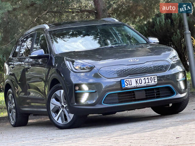Серый Киа Niro, объемом двигателя 0 л и пробегом 50 тыс. км за 22900 $, фото 1 на Automoto.ua