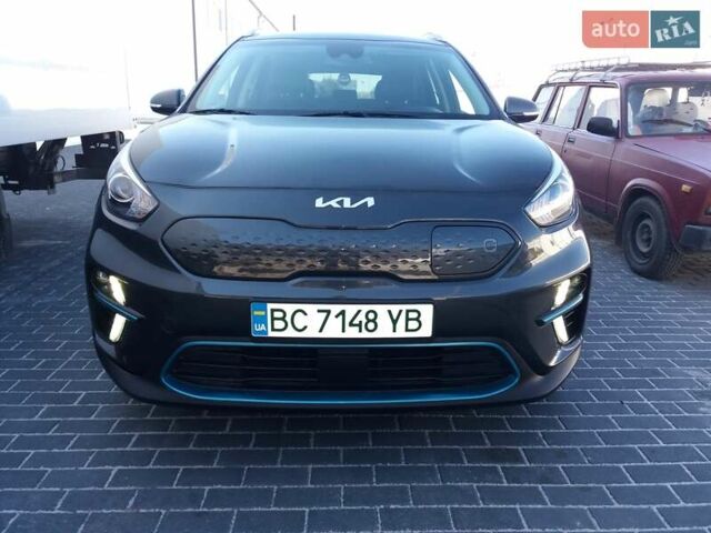 Серый Киа Niro, объемом двигателя 0 л и пробегом 69 тыс. км за 20300 $, фото 1 на Automoto.ua