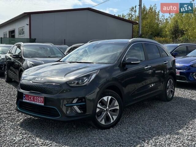 Серый Киа Niro, объемом двигателя 0 л и пробегом 62 тыс. км за 22450 $, фото 1 на Automoto.ua