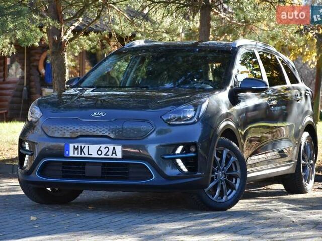 Сірий Кіа Niro, об'ємом двигуна 0 л та пробігом 99 тис. км за 22880 $, фото 1 на Automoto.ua