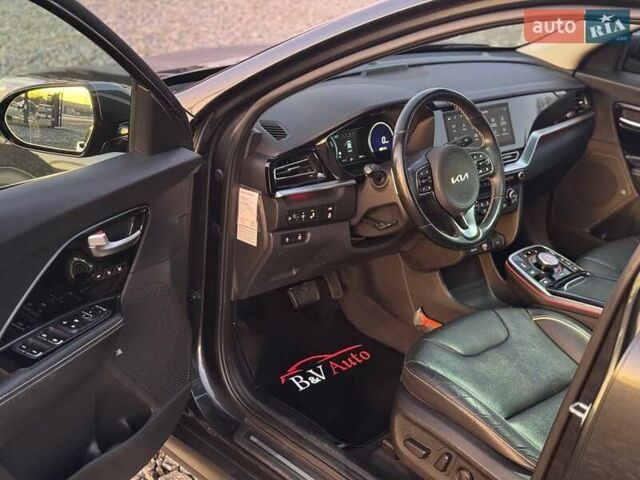 Сірий Кіа Niro, об'ємом двигуна 0 л та пробігом 98 тис. км за 22990 $, фото 1 на Automoto.ua