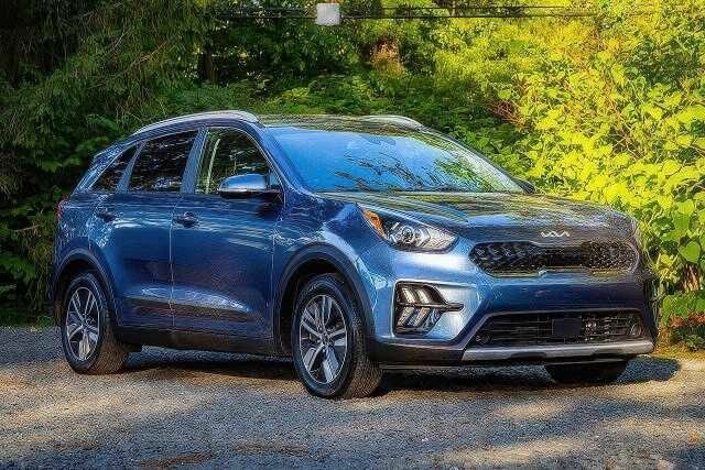 Серый Киа Niro, объемом двигателя 1.6 л и пробегом 55 тыс. км за 7000 $, фото 1 на Automoto.ua