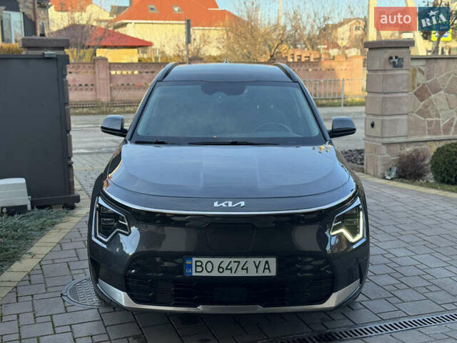 Сірий Кіа Niro, об'ємом двигуна 0 л та пробігом 50 тис. км за 23500 $, фото 1 на Automoto.ua
