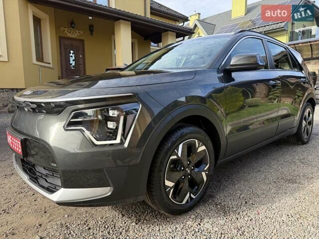 Сірий Кіа Niro, об'ємом двигуна 0 л та пробігом 42 тис. км за 25950 $, фото 1 на Automoto.ua