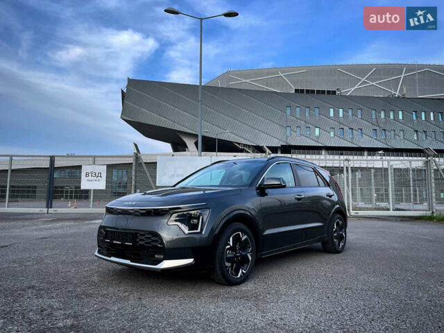 Сірий Кіа Niro, об'ємом двигуна 0 л та пробігом 1 тис. км за 26300 $, фото 1 на Automoto.ua