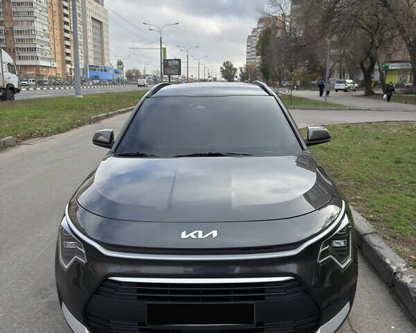 Сірий Кіа Niro, об'ємом двигуна 1.58 л та пробігом 7 тис. км за 22500 $, фото 1 на Automoto.ua