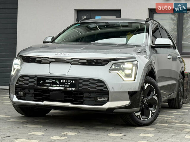 Серый Киа Niro, объемом двигателя 0 л и пробегом 54 тыс. км за 26700 $, фото 1 на Automoto.ua
