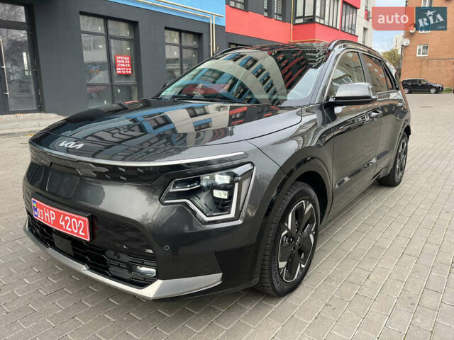 Сірий Кіа Niro, об'ємом двигуна 0 л та пробігом 43 тис. км за 25800 $, фото 1 на Automoto.ua