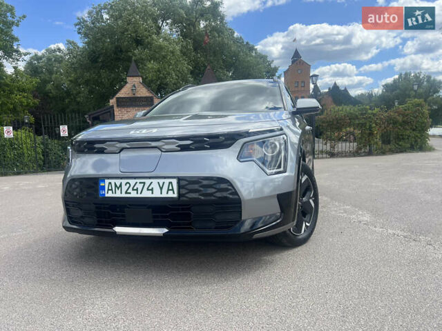 Серый Киа Niro, объемом двигателя 0 л и пробегом 40 тыс. км за 25777 $, фото 1 на Automoto.ua