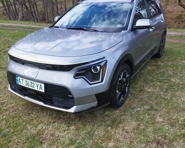 Серый Киа Niro, объемом двигателя 0 л и пробегом 25 тыс. км за 23800 $, фото 1 на Automoto.ua