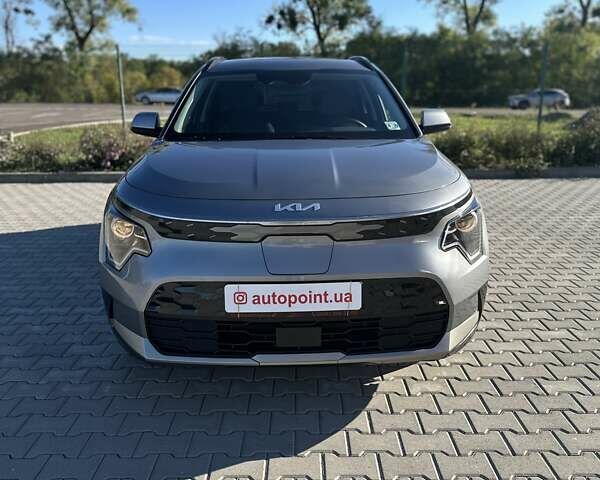 Серый Киа Niro, объемом двигателя 0 л и пробегом 36 тыс. км за 23999 $, фото 1 на Automoto.ua