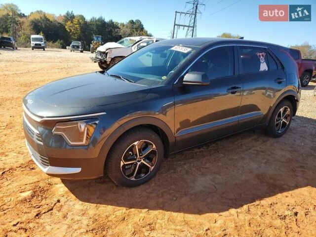 Сірий Кіа Niro, об'ємом двигуна 1.58 л та пробігом 8 тис. км за 8500 $, фото 1 на Automoto.ua