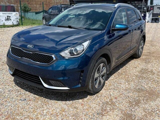 Синий Киа Niro, объемом двигателя 1.6 л и пробегом 131 тыс. км за 14493 $, фото 1 на Automoto.ua