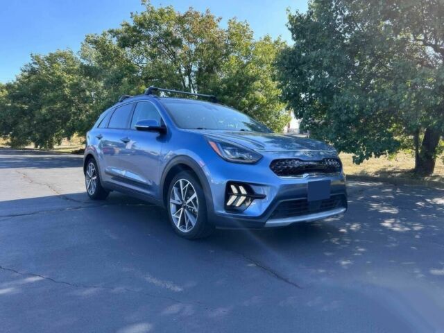 Киа Niro 2020 в Хмельницком на Automoto.ua Синий Киа Niro, объемом двигателя 1.6 л и пробегом 43 тыс. км за 8000 $, фото 1 на Automoto.ua