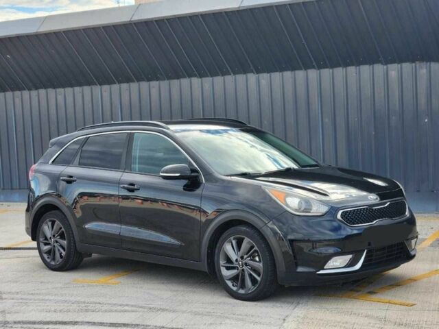 Синий Киа Niro, объемом двигателя 1.6 л и пробегом 265 тыс. км за 12300 $, фото 1 на Automoto.ua