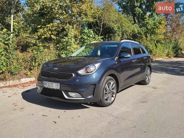 Синий Киа Niro, объемом двигателя 1.58 л и пробегом 187 тыс. км за 16650 $, фото 1 на Automoto.ua