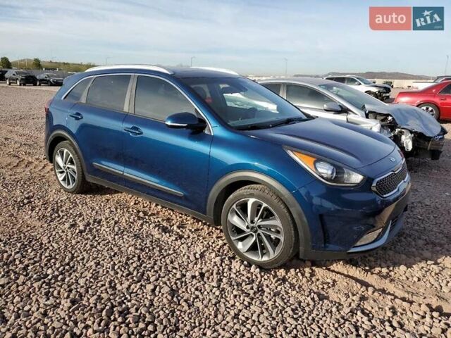 Синий Киа Niro, объемом двигателя 1.58 л и пробегом 122 тыс. км за 2400 $, фото 1 на Automoto.ua