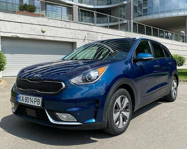 Синий Киа Niro, объемом двигателя 1.58 л и пробегом 51 тыс. км за 18300 $, фото 1 на Automoto.ua
