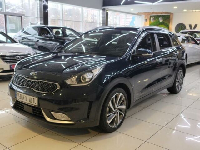 Синий Киа Niro, объемом двигателя 1.6 л и пробегом 58 тыс. км за 21900 $, фото 1 на Automoto.ua