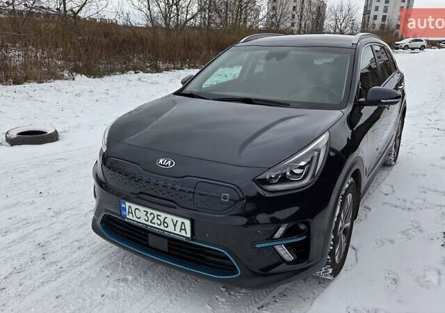 Синій Кіа Niro, об'ємом двигуна 0 л та пробігом 220 тис. км за 16500 $, фото 1 на Automoto.ua