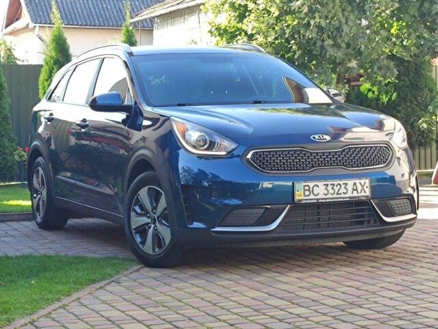 Синій Кіа Niro, об'ємом двигуна 1.6 л та пробігом 178 тис. км за 16800 $, фото 1 на Automoto.ua