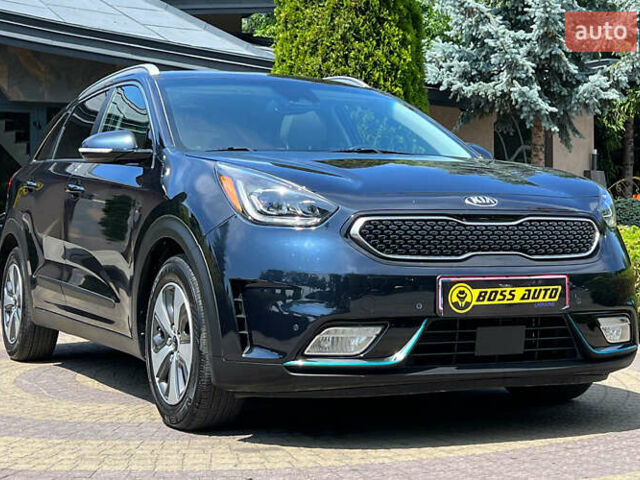 Синій Кіа Niro, об'ємом двигуна 1.6 л та пробігом 92 тис. км за 19700 $, фото 1 на Automoto.ua
