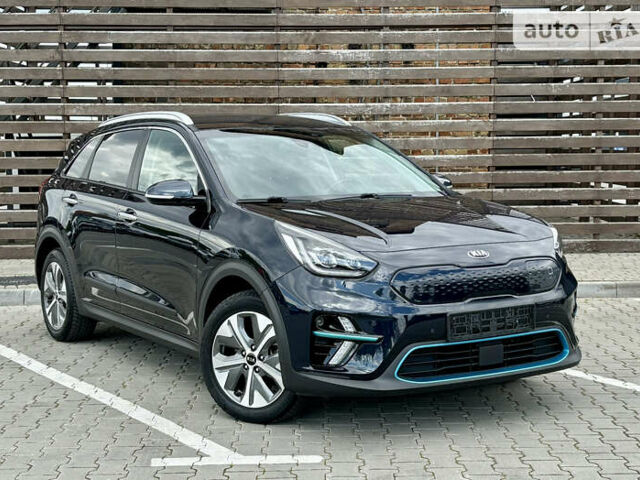 Синий Киа Niro, объемом двигателя 0 л и пробегом 82 тыс. км за 20899 $, фото 1 на Automoto.ua