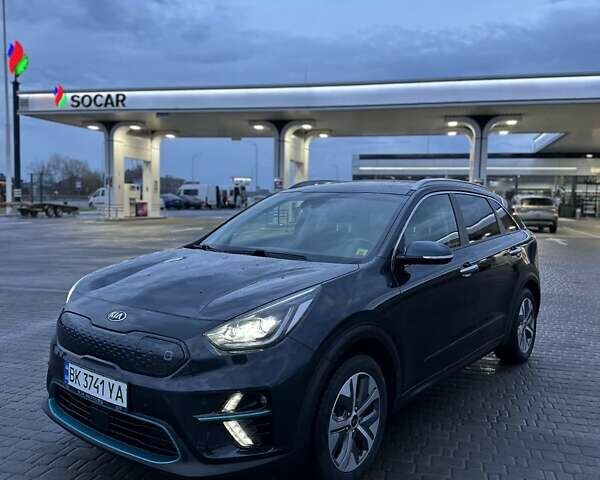 Синий Киа Niro, объемом двигателя 0 л и пробегом 56 тыс. км за 18900 $, фото 1 на Automoto.ua