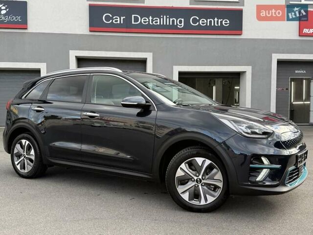 Синий Киа Niro, объемом двигателя 0 л и пробегом 43 тыс. км за 17699 $, фото 1 на Automoto.ua