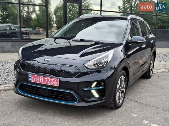 Синий Киа Niro, объемом двигателя 0 л и пробегом 146 тыс. км за 18500 $, фото 1 на Automoto.ua