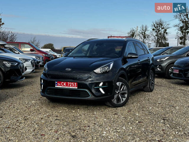 Синий Киа Niro, объемом двигателя 0 л и пробегом 76 тыс. км за 19999 $, фото 1 на Automoto.ua
