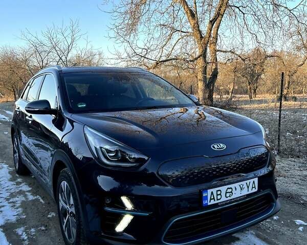 Синий Киа Niro, объемом двигателя 0 л и пробегом 92 тыс. км за 18600 $, фото 1 на Automoto.ua